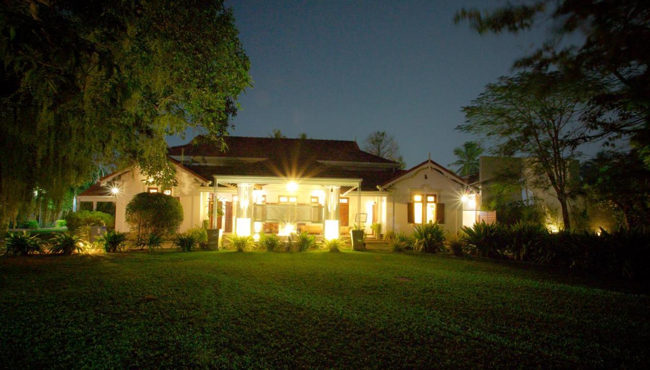 Swanee Grand Hotel เนกอมโบ ภายนอก รูปภาพ