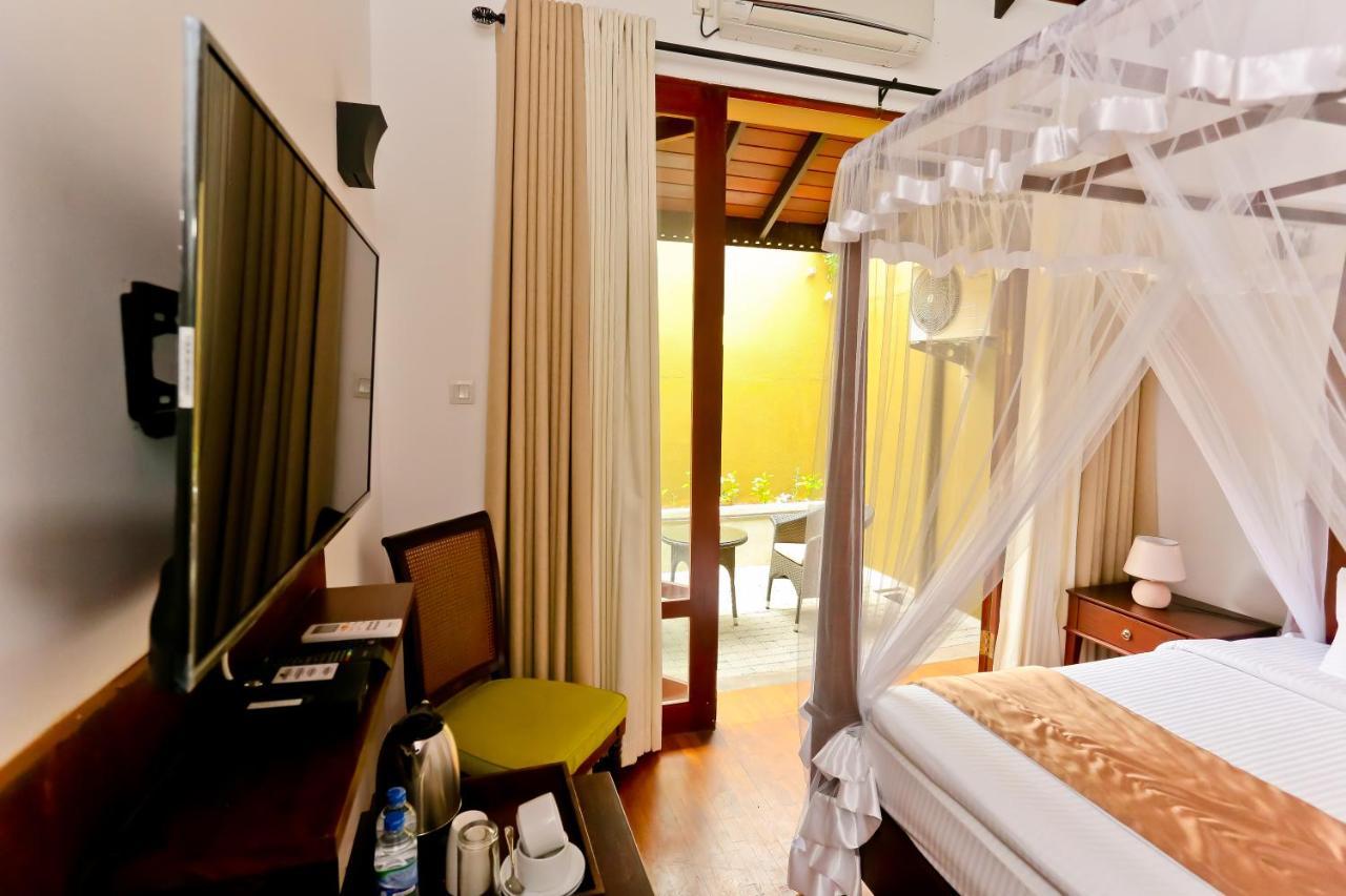 Swanee Grand Hotel เนกอมโบ ภายนอก รูปภาพ