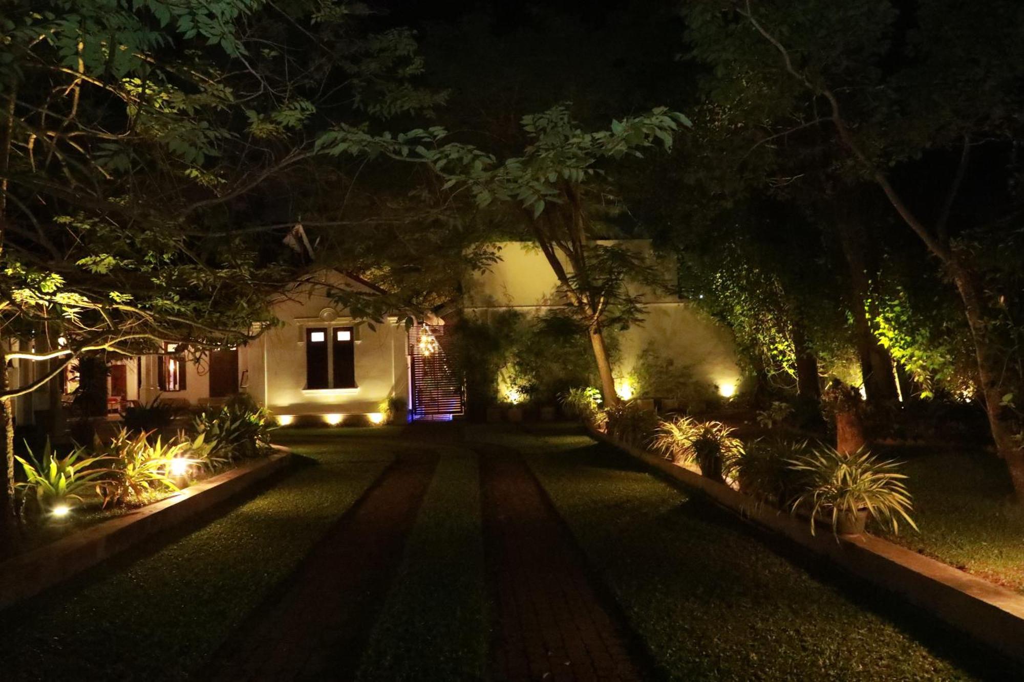 Swanee Grand Hotel เนกอมโบ ภายนอก รูปภาพ