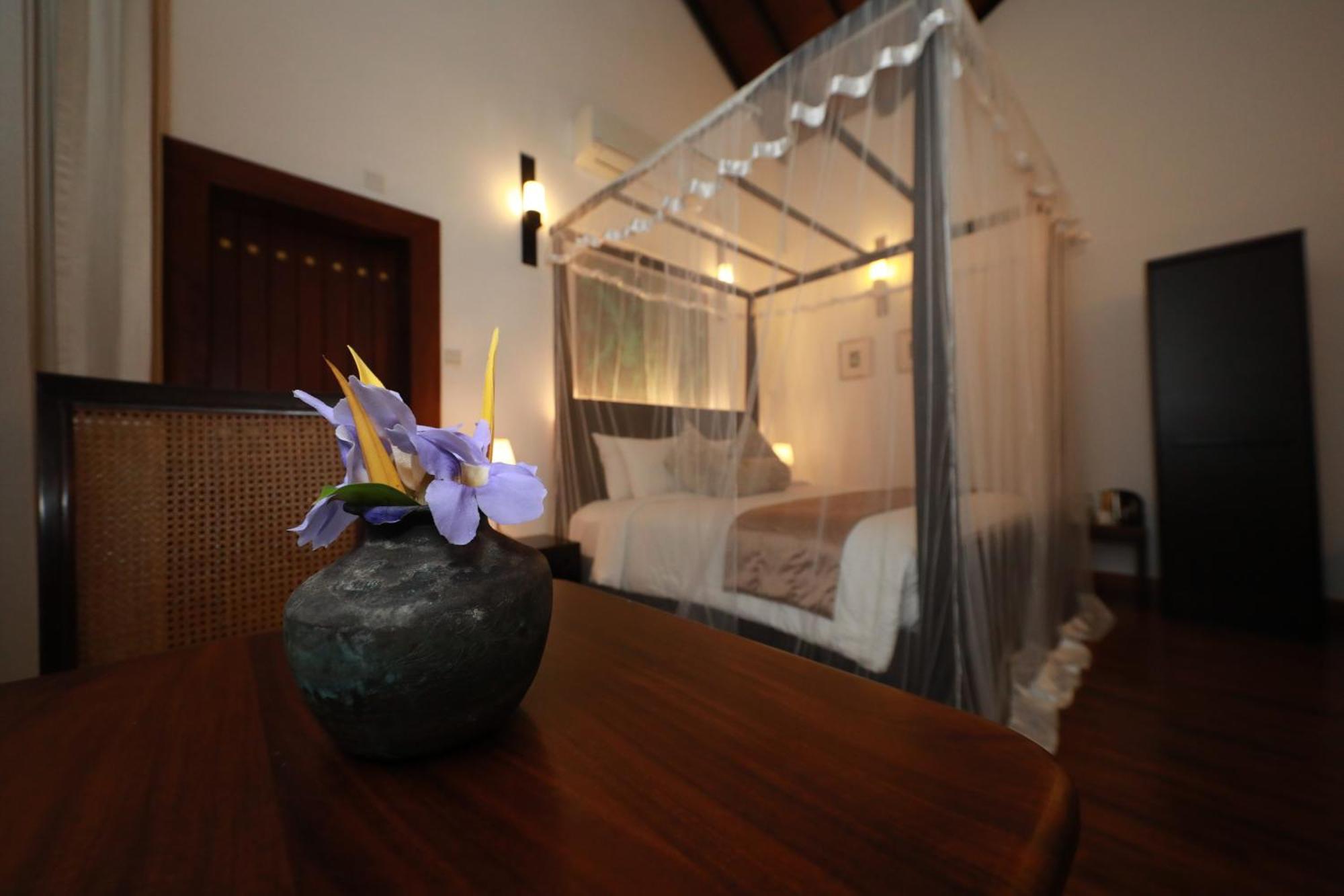 Swanee Grand Hotel เนกอมโบ ภายนอก รูปภาพ